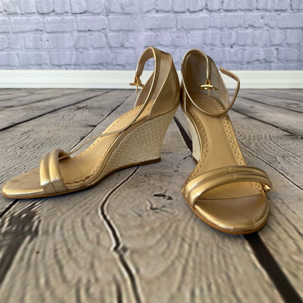 Lilly Pulitzer hold wedges